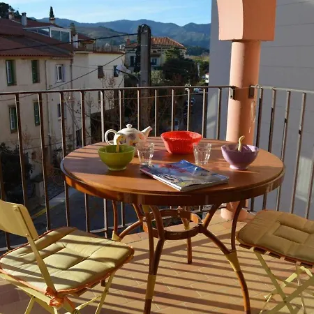 A 50m De La Avec Terrasse Et Lave-linge - Fr-1-225c-461 *